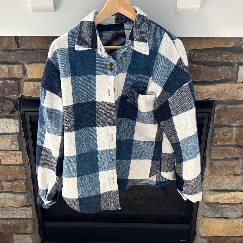 Blue and White flannel Plaid Button Down Shirt jacket